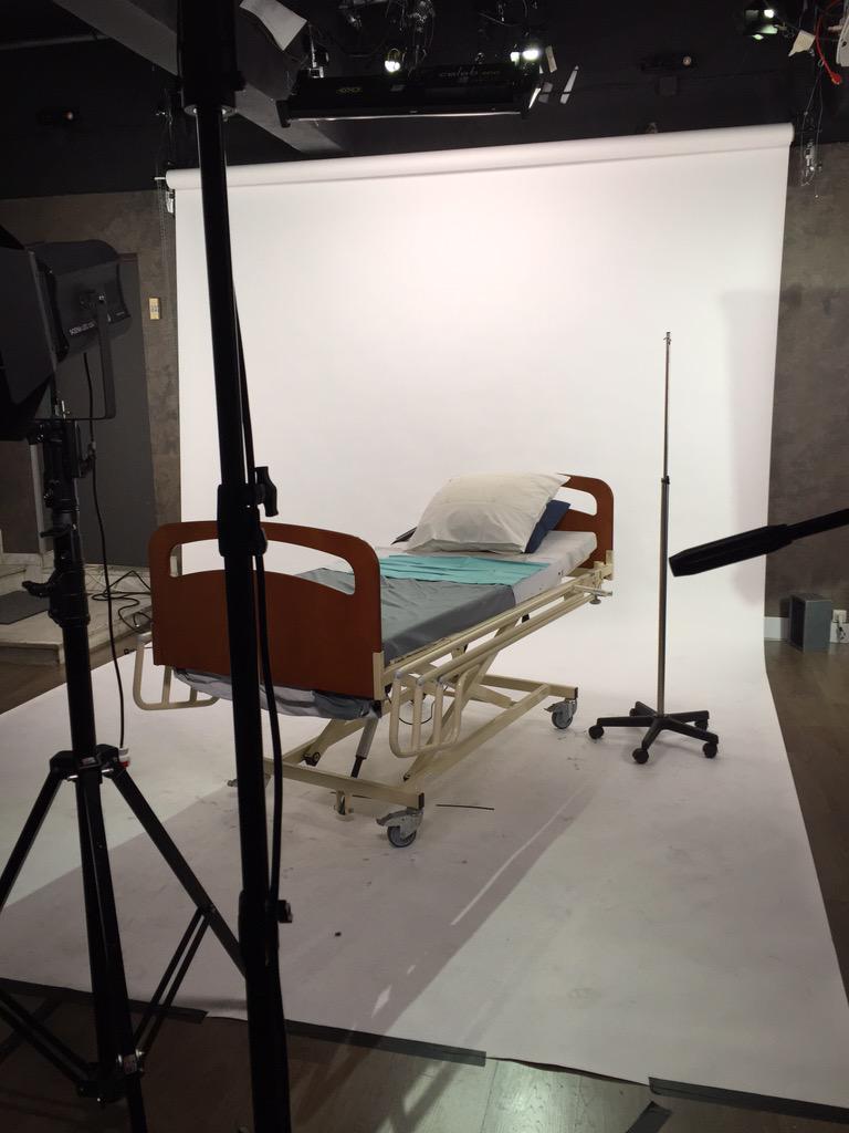 MarineLorphelin's tweet photo. #backstage #teader #Ecn #medecine 😷😊🎥 @ECNAcademy http://t.co/oAUyTqbX6G