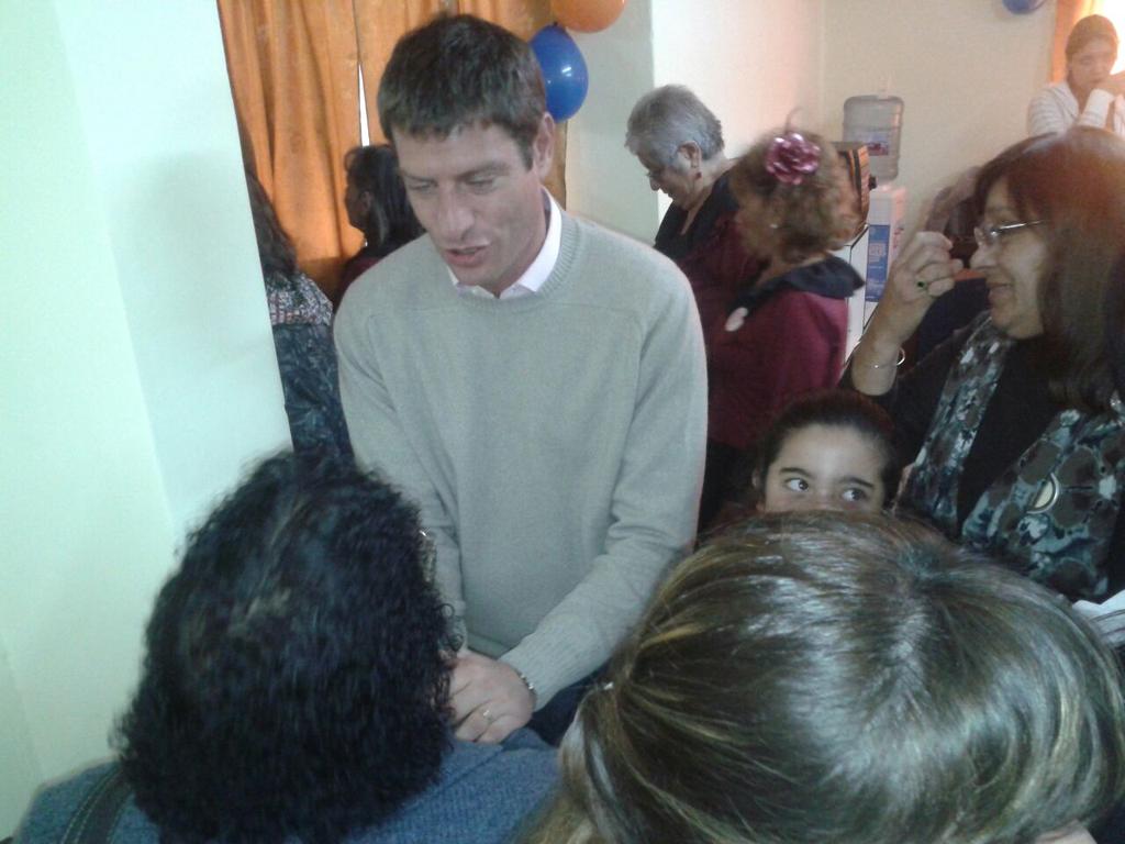 javierdavidok's tweet photo. Compartiendo inauguración centro jubilados zona sur http://t.co/fjNXZw76u5