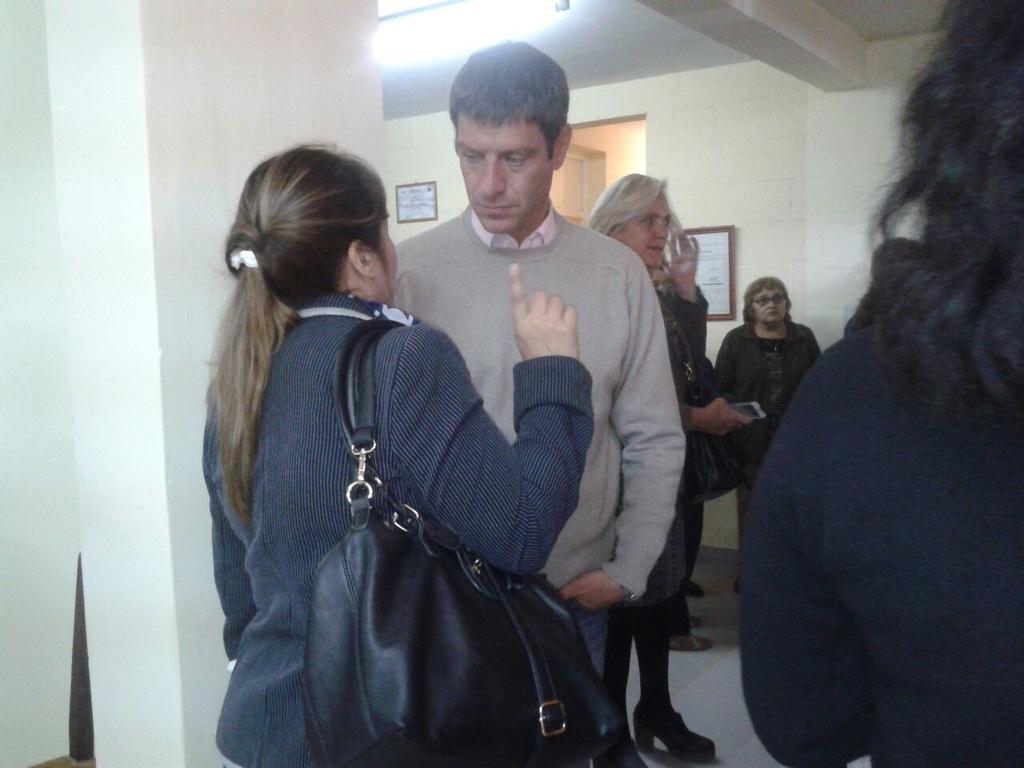 javierdavidok's tweet photo. Compartiendo inauguración centro jubilados zona sur http://t.co/fjNXZw76u5