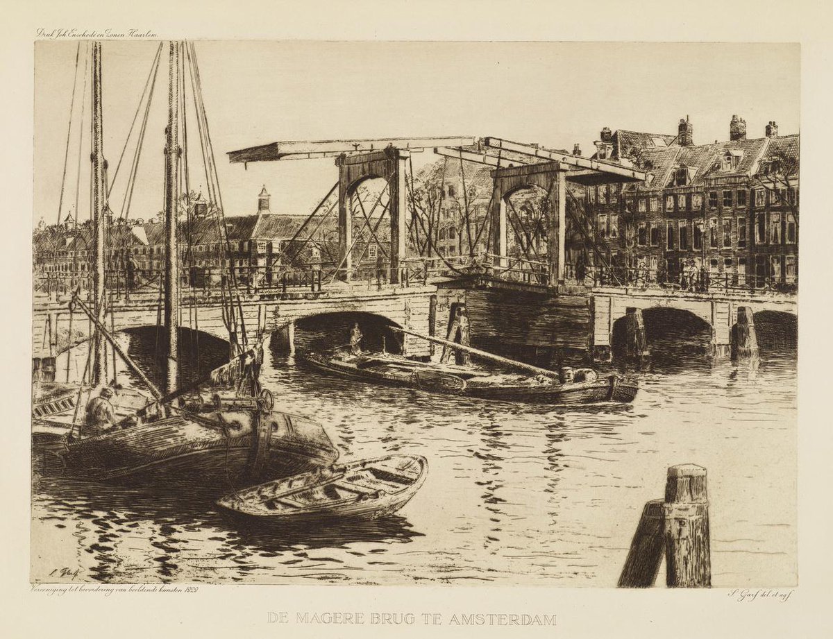 TEYLERS's tweet image. Vndg wordt het jaarlijkse concert ad #Amstel georganiseerd bij de #magerebrug. Zo zag de brug er in 1929 uit! #5mei