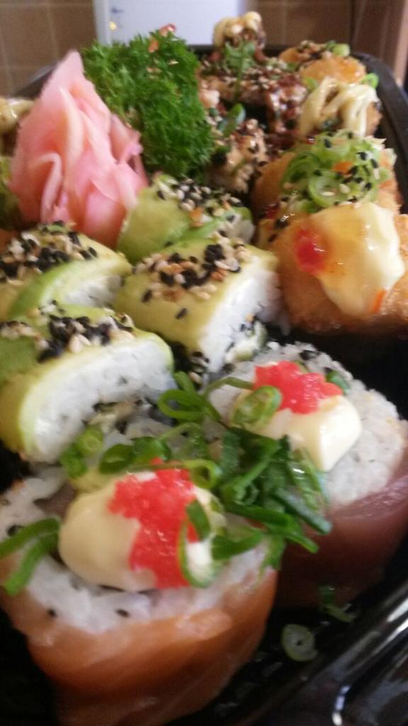 ambinuri's tweet photo. #hellocpt. The #SushiCats are #readytoroll
#WelcomeToOurService
@OrderInSA @Zomato @SnapScanApp #SushiInTheSuburbs http://t.co/fijsU2TcNe