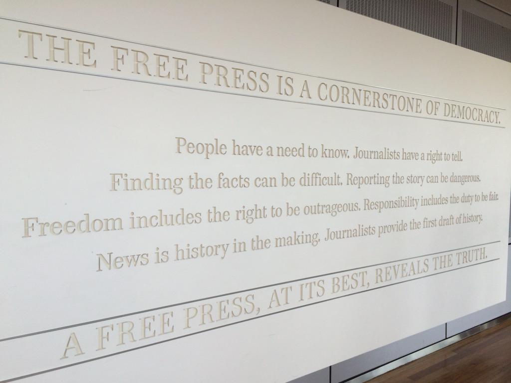 Sarahdc2015's tweet photo. Journalism speaks for the people, for history, and for truth #dcskylion http://t.co/emN8SZt6dH