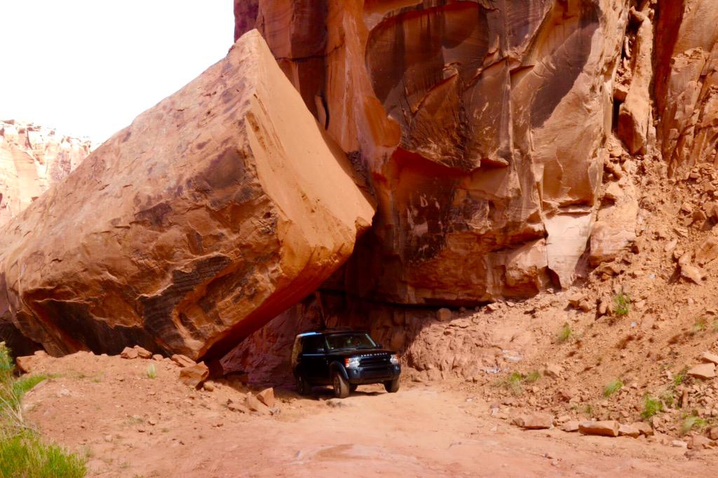 Getting our #4x4 on in Moab, Utah. #LandRover #LR3