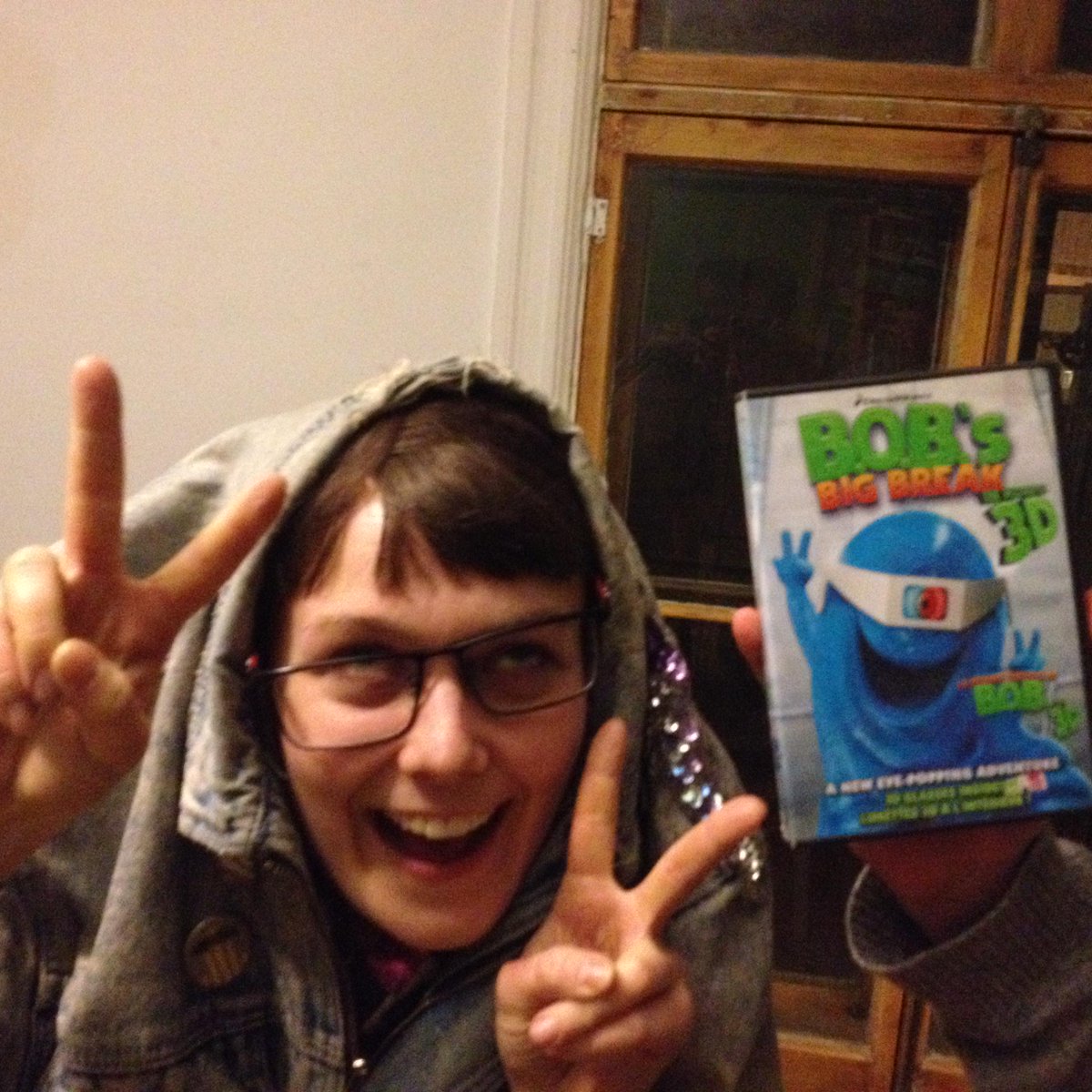 dinkfloydcomedy's tweet photo. brainstorming for montreal sketchfest: l.a.r. &amp; b.o.b's big break 3D #dinkfloyddoesthemovies http://t.co/4GbwhDxMgF