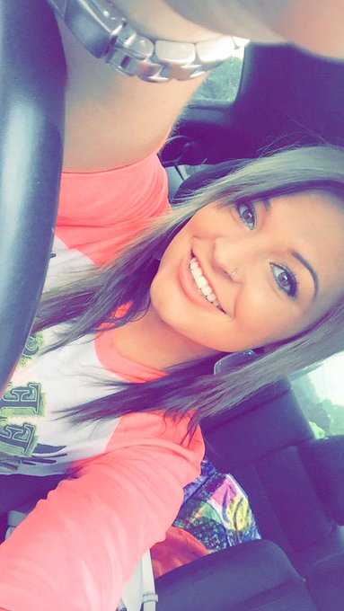 Happyyyy😻💋🎀 http://t.co/PRbimjvhYB