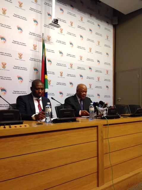 Minister Jeff Radebe &amp; Deputy Minister Buti Manamela at a media  briefing prior to DPME's budget vote speech.