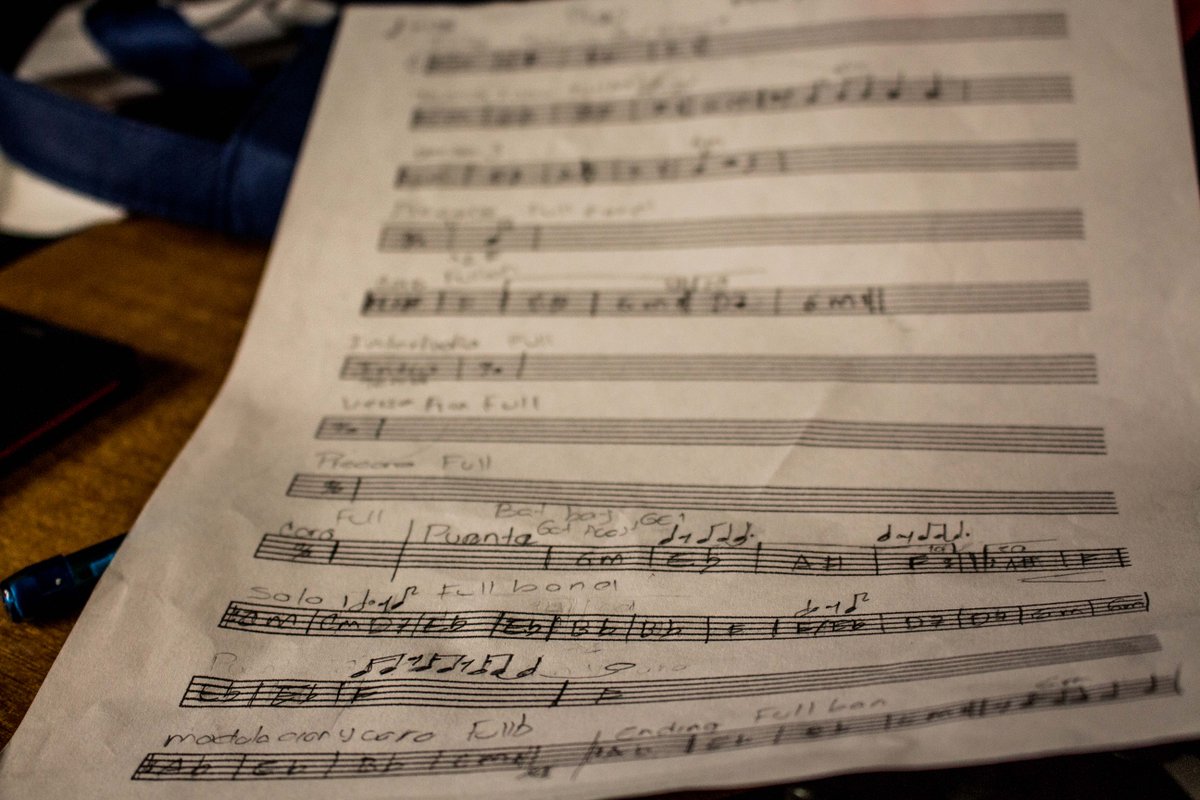 OficialDual's tweet photo. #studiolife #estudiodegrabacion #music #trabajando #musiclife #FelizMartes #DUALFAN http://t.co/dIgWCWXclb
