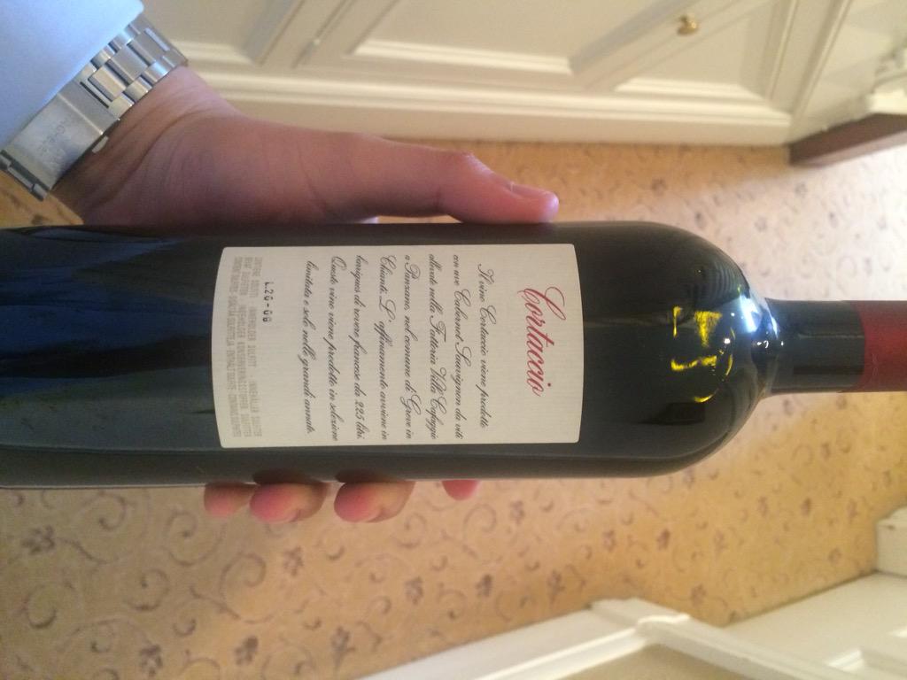 The Wine Guys tweet media