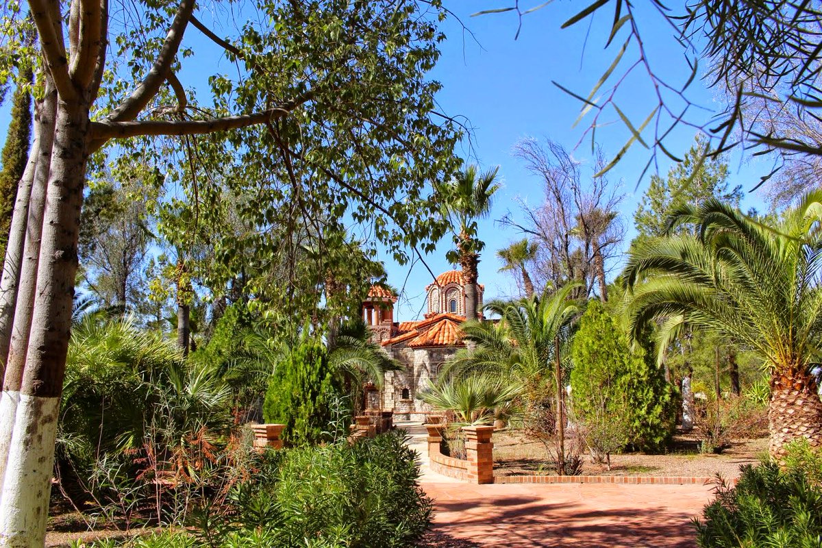 CandiRue's tweet photo. https://t.co/vh1Sy6OJ0M #StAnthonysMonastery #MonkIlarionSkyriotis #SaltRiverProject  #Proposal #Monasticism #INC. http://t.co/hR4sHsJoUD