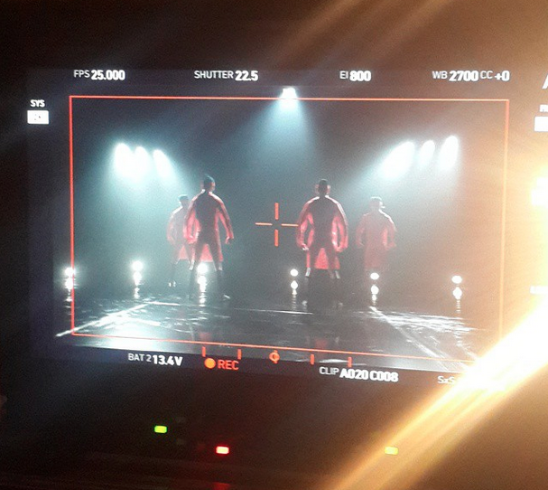 Klip başlasın.. 💪💪💪
instagram.com/p/2TKrbloEmb/?…