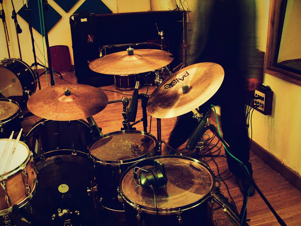 Juanma_drums's tweet photo. Ready to rock #rock #drums #Minimmal http://t.co/oRmPUDbbjZ