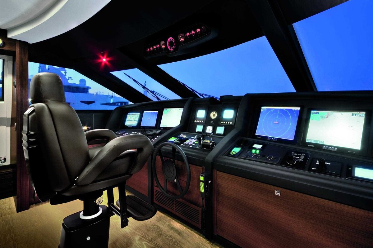 Besenzoni's tweet photo. @GruppoFerretti: The Custom Line Yacht 124' Helm Station
http://t.co/qajPL8LXO6 http://t.co/AlLkBSRZZG

https://t.co/f5y6LbgjQD