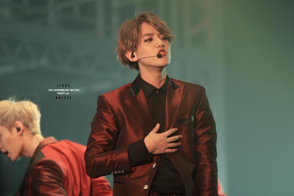 bts__army77's tweet photo. ベク センイル チュッカヘ🌟💗

#0506BAEKDAY 
#baekhyun0506day 
#HappyBaekhyunDay http://t.co/eFdP3uScvN