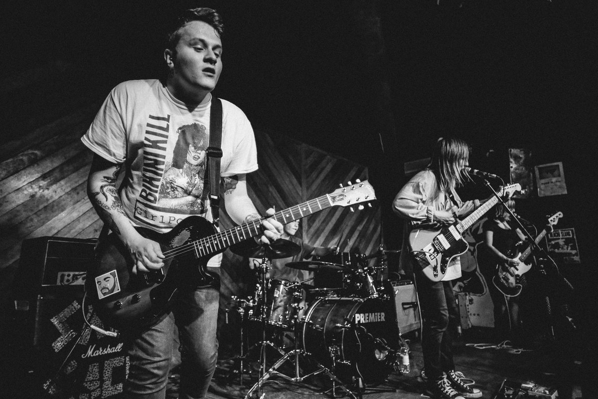 hopelessrecords's tweet image. .@MILKTEETHPUNX are killing it out in Europe on their tour with @titlefight! Thanks @joshuahalling for the photos!