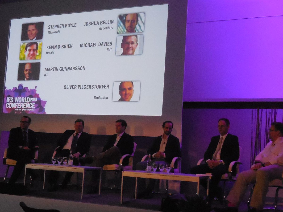 RalphRio's tweet image. Martin Gunnarsson, IFS, on #gamification “Learn from games to improve business software’s UI.”  #IFSWoCo15 @IFSworld
