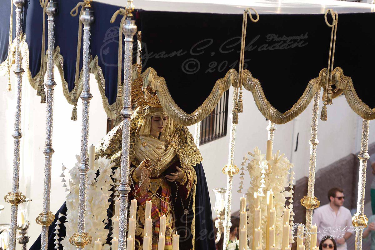 juancchaconagui's tweet photo. El mes de Maria con Virgen del Rosario @iCofradePGenil @manantapontana @Espontaneos_PG @TuriPuenteGenil @Mananteros http://t.co/Ze81BwHvku