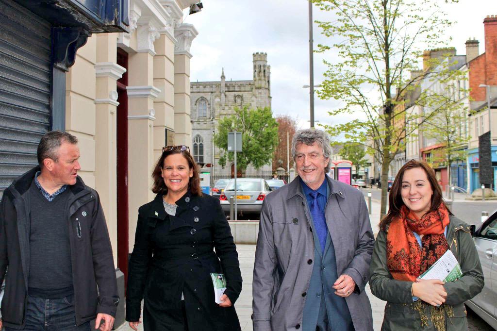 megan_fearon's tweet photo. Lovely having @MaryLouMcDonald out with us today! The big day is almost here...you know what to do folks! #Brady4MP http://t.co/XyOPutF5Fp