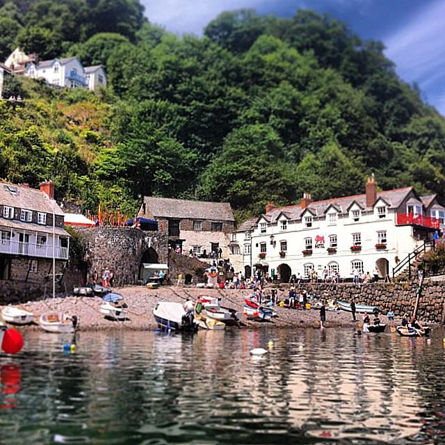 Clovelly North Devon (ClovellyVillage) Twitter