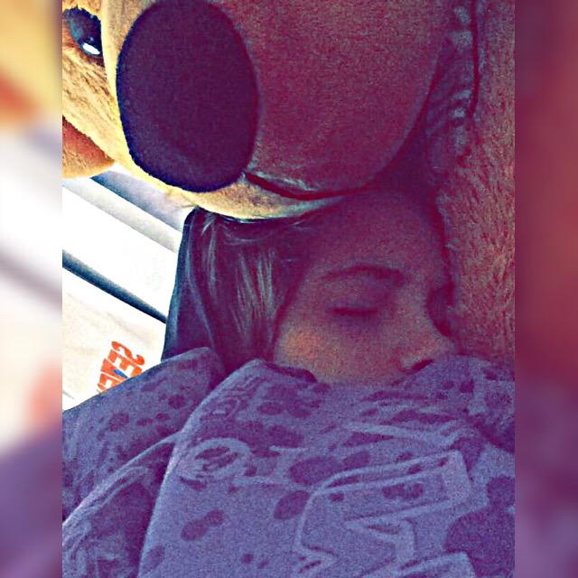 1335Carolina's tweet photo. "@ValenEtchegoye2: ❤️➖ http://t.co/16ce4bYhR4" @ValenEtchegoye2 Vida de mi Vida <3