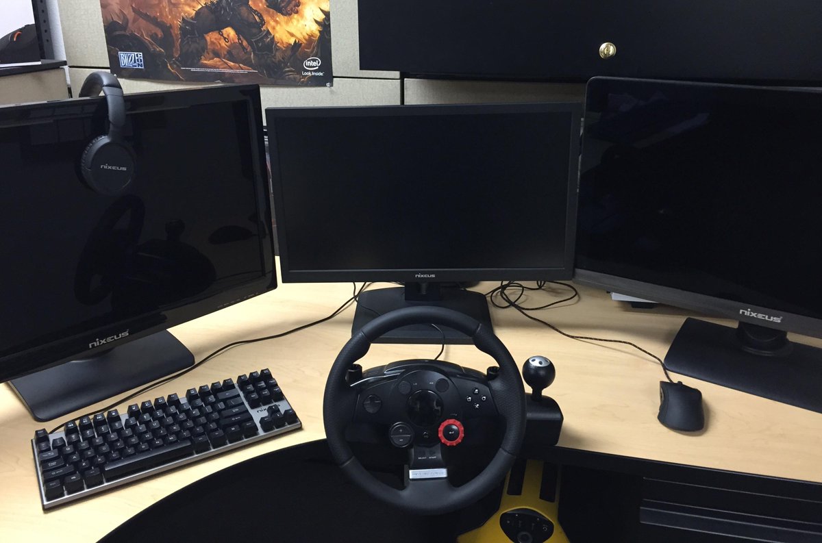Nixeus's tweet image. Setup for #ProjectCARS powered by @XFX_PlayHard @AMDRadeon R9 285 with NX-VUE24 #AMDFreesync &amp;amp; two NX-VUE27