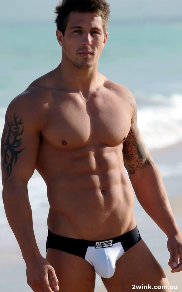 красивые спортсмены мужчины. мэтью кларк модель. Doreanse 1233. достоинство мужчины. самая большая сила мужчины.