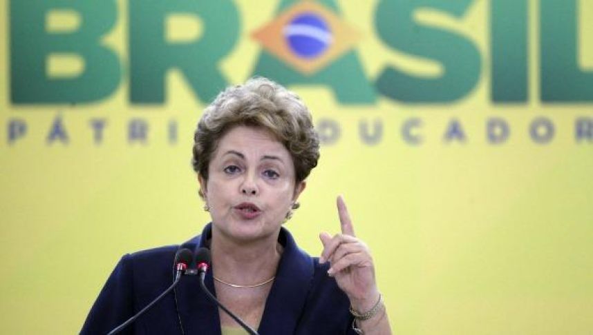 PublimetroChile's tweet image. El partido de Rousseff expulsará a condenados por corrupción bit.ly/1Ee868M