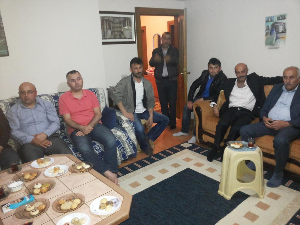 Hamidiye mh.ev sohbetimiz cok verimli geçiyor <a href="/cekmekoyskm/">Çekmeköy SKM</a> <a href="/salihkirici/">Salih Kırıcı</a>