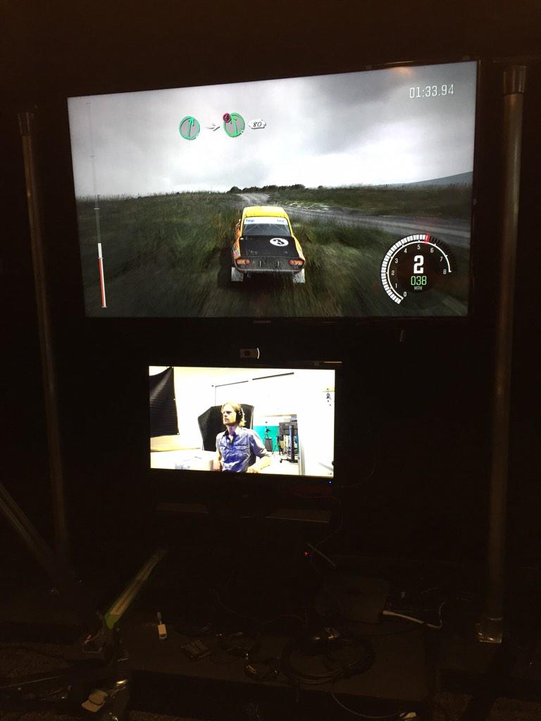 CERBx18WYAA2lip.jpg:large