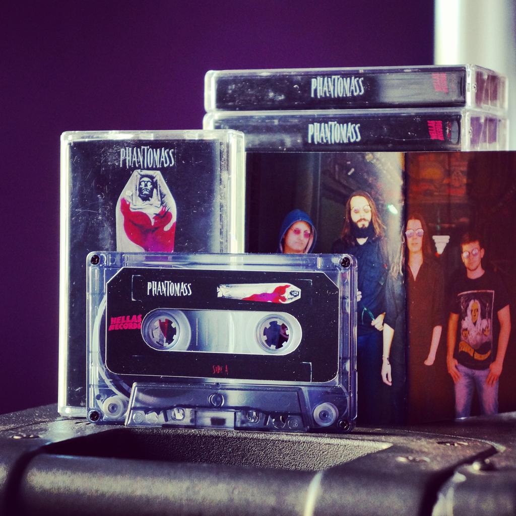 PhantomassDoom's tweet photo. @HellasRecs tapes. Directly from Indonesia
#phantomass #doom #stoner #occult http://t.co/JKNnqq9zVH