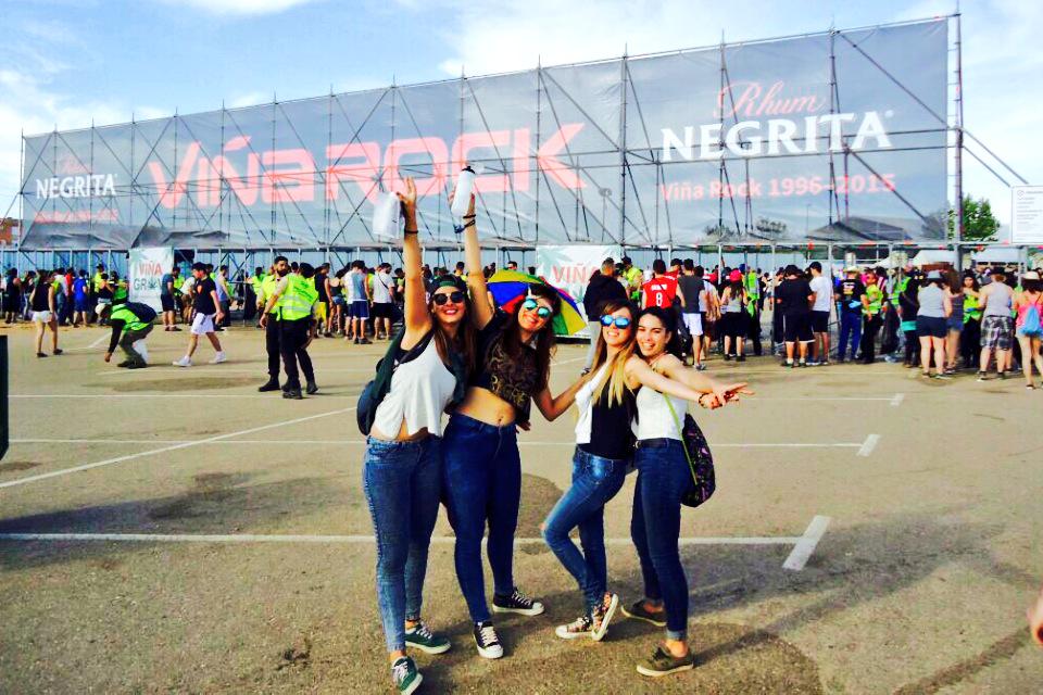 karleta91's tweet photo. Viña Rock 2015🎸🎶✌️ http://t.co/aJSrqpthgm