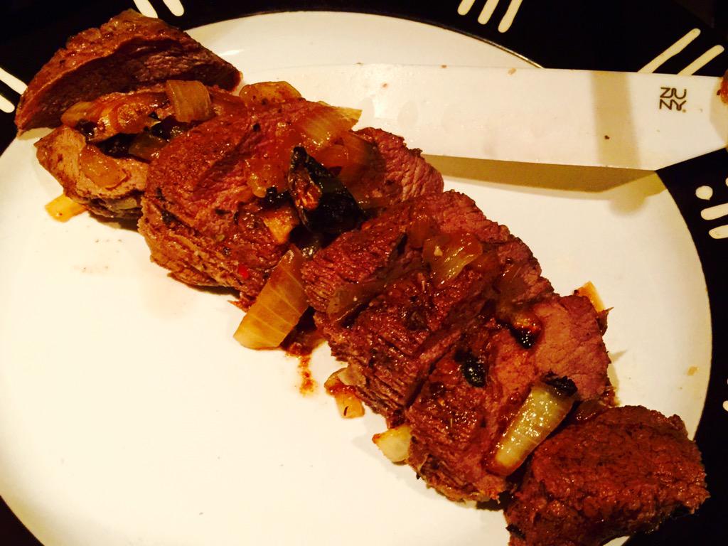 Aaron1985D's tweet image. Always Trying New Things It's The Spice Of Life!! Jerk Veal Yum!! 🎉🎉🎉 #greatfood