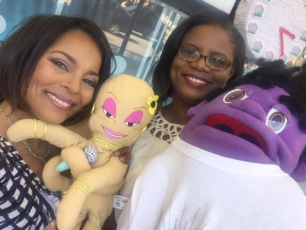 auntiekarenfnd's tweet photo. Check us out on @wis10 with @JudiGatson! #MidlandsGives #MagnifytheMidlands http://t.co/DDyK8Ouh0e