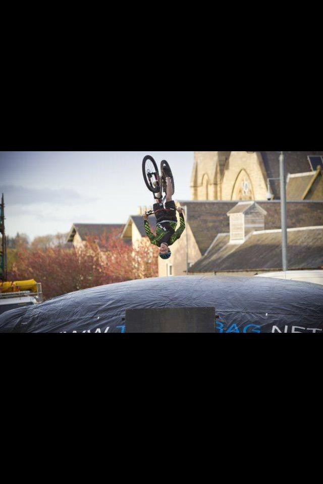 hardiesbikes's tweet photo. Hardies bikes rider @ahastings99 going large on the airbag in Selkirk last week. One to dirt soon? http://t.co/bIDNWa5YNs