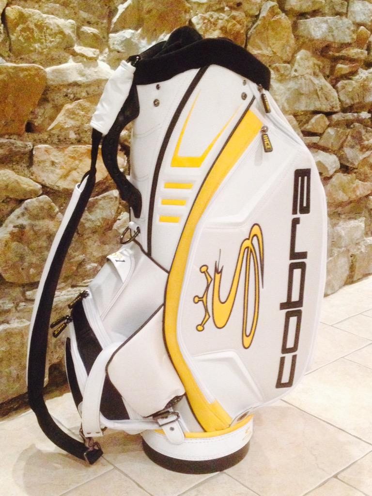 CleereSports's tweet photo. Bought a new Golf Bag today @IanJamesPoulter @RickieFowlerPGA @cobragolf http://t.co/GUvXBD1AEz