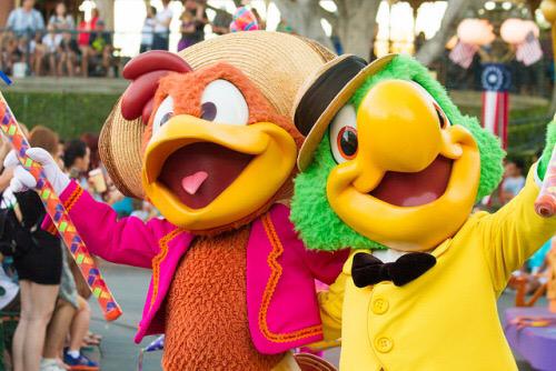 DisneyAdvntres's tweet photo. Who will be visiting Mexico today, at the World Show Case, in Epcot? http://t.co/1d2CRHiTHK