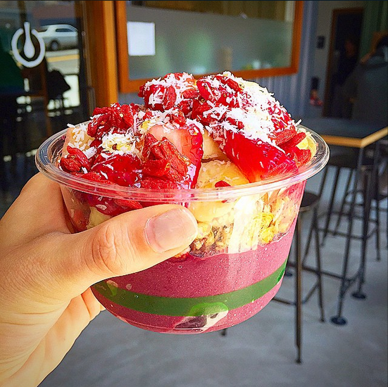 sarahmclellanny's tweet photo. Try #BasikAcai on Polk. 🙌 
The Islander = açai + organic help milk, strawberries, banana, goji berries, coconut honey http://t.co/C4oNoGPr41