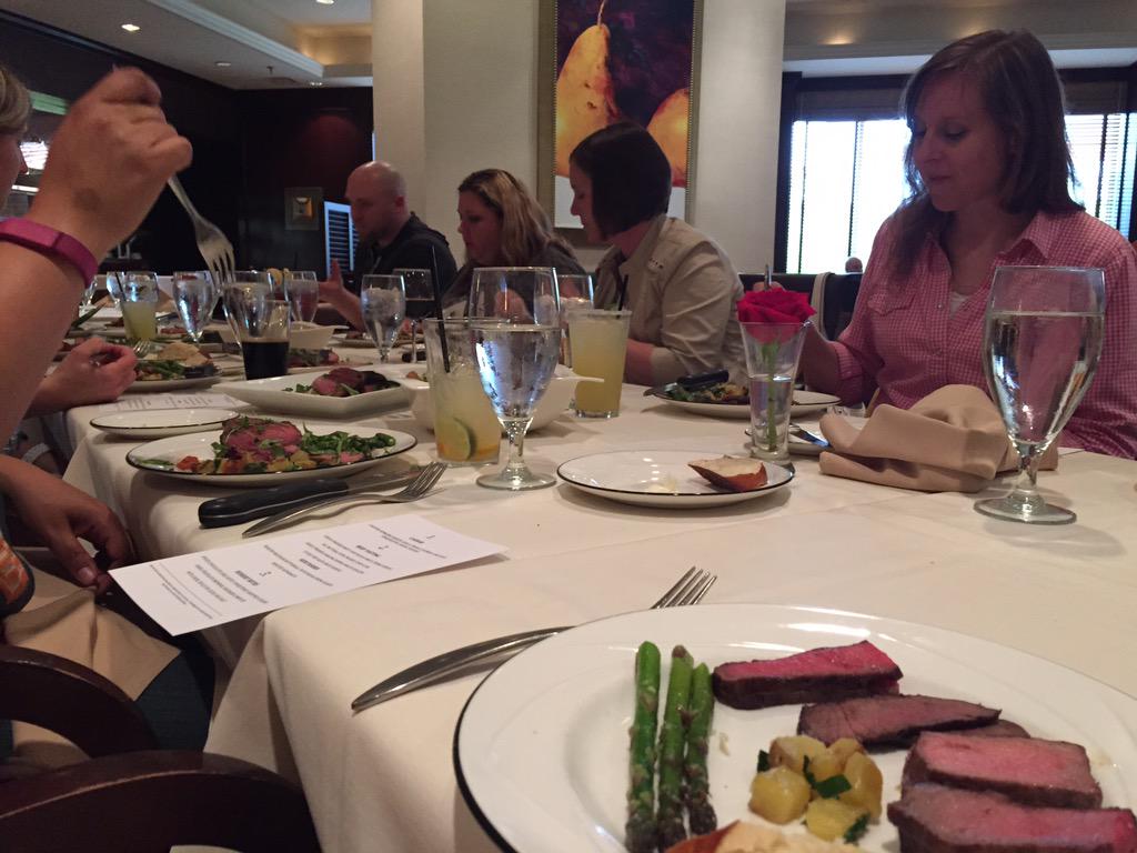 MichAgCouncil's tweet image. Ending an awesome day dining at @webstersprime w/ a #beef taste test among new friends! #mifood