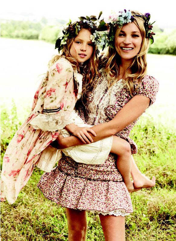 Mother/daughter beauty inspo! More Inspiration for mums at gustoandelan.com #katemoss #MothersDay