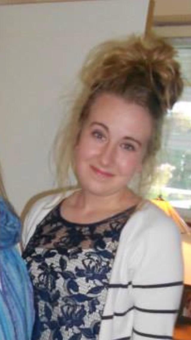 NiamhOSullivan7's tweet photo. @murr128 some saucy pup x http://t.co/K0DcTA1G9Q