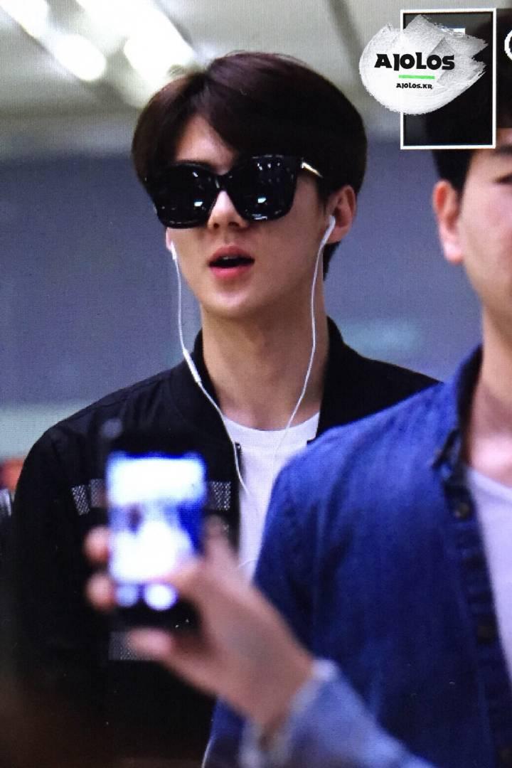 EXOINDONESIA's tweet photo. [PREVIEW] 150506 Sehun @ Hongkong airport (cr: aiolos) http://t.co/MRp1aBS2Ua