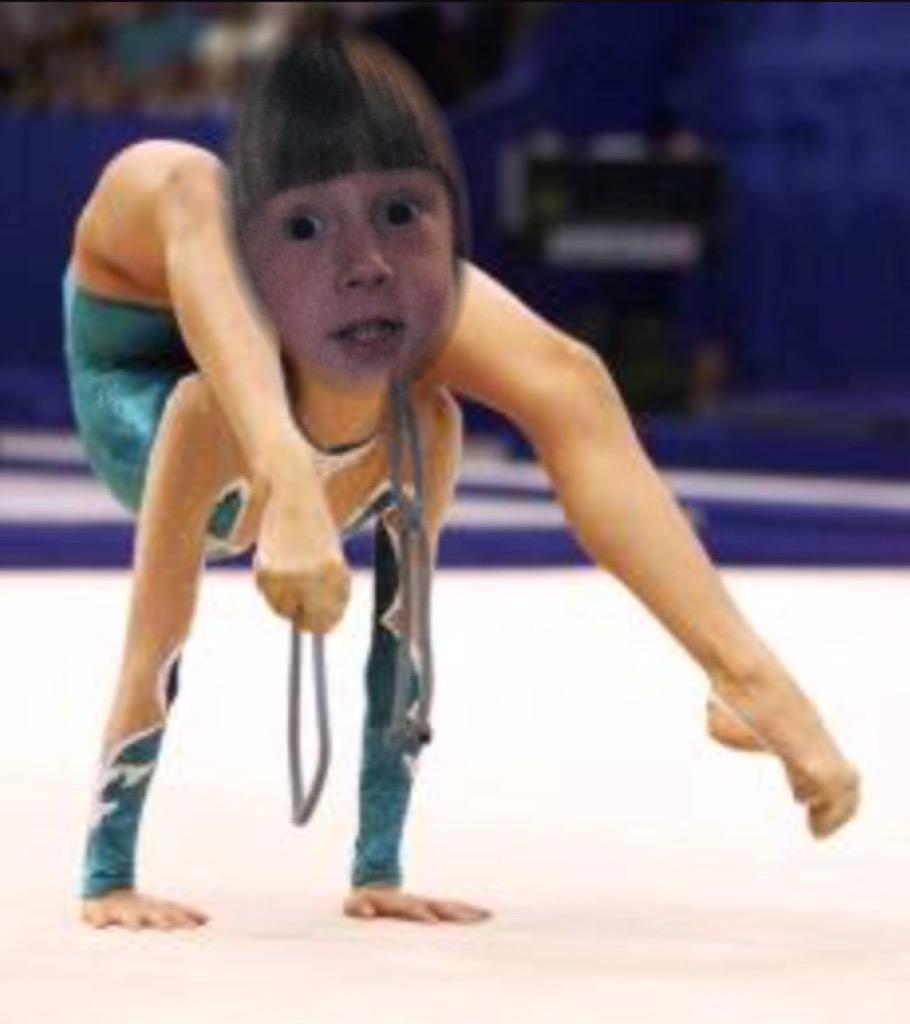 SScola's tweet photo. Hope you can touch your toes one day! If not you can refer back to this pic...HBD ON THE LUCKY 17 @sammie_hayward http://t.co/tm0S4iLUAf