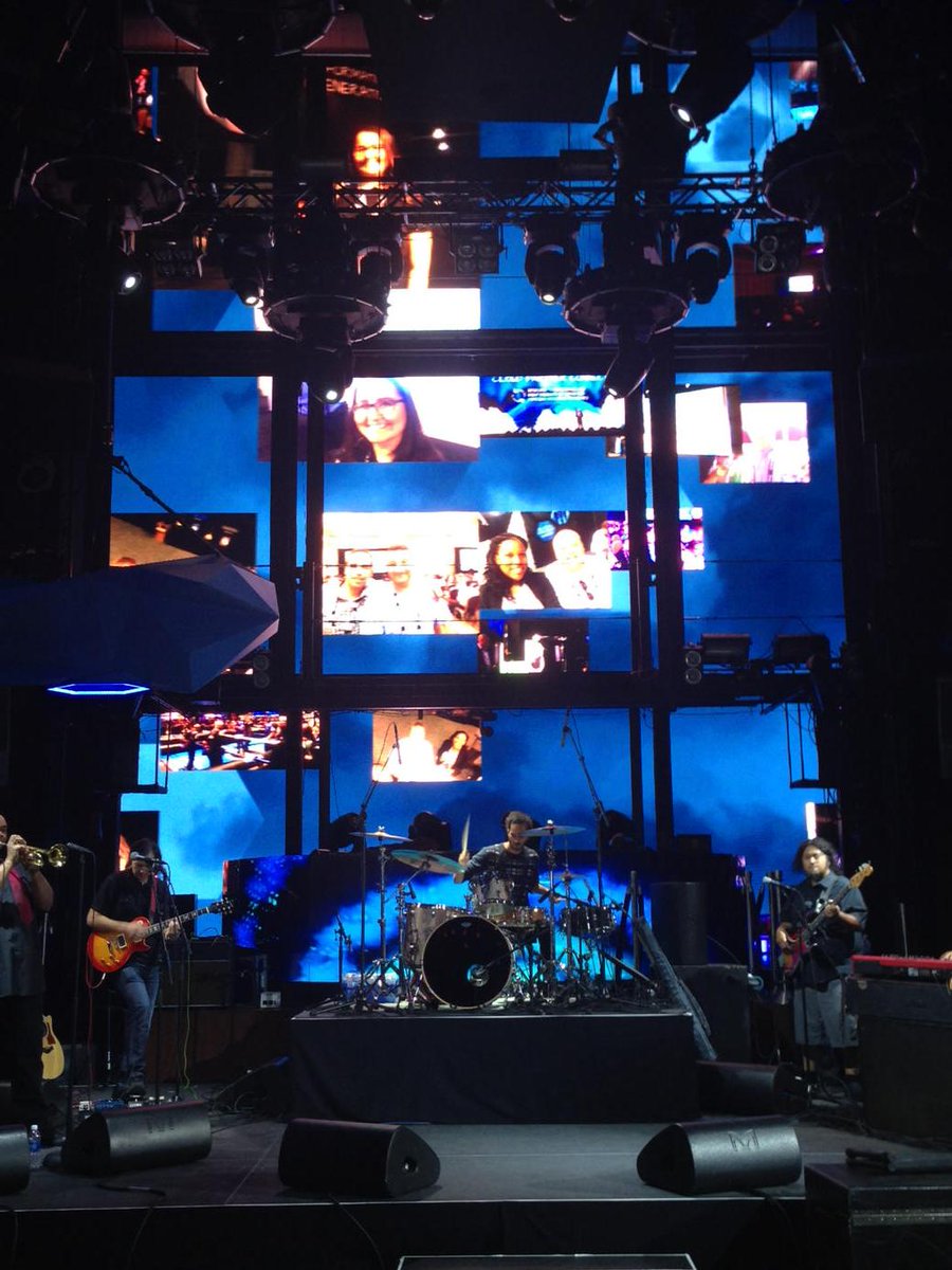 randomnoiz's tweet image. #GPS2015