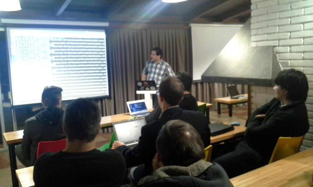 pymvd's tweet image. Gracias @markel por la charla de @ScrapyProject 🐍