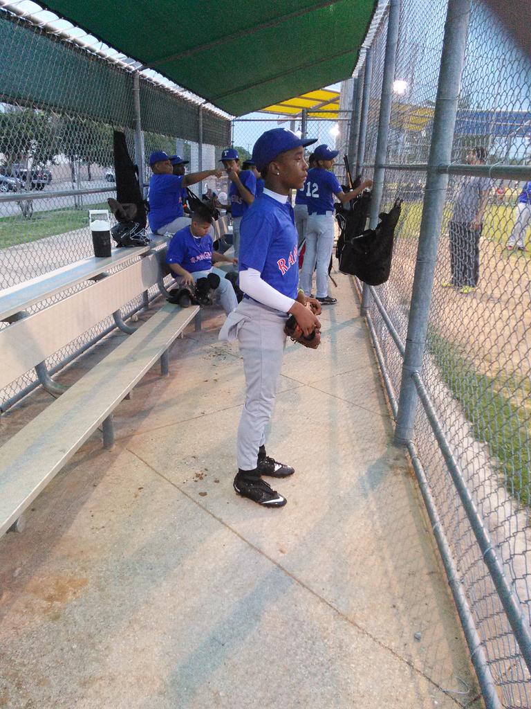 MajikRector's tweet photo. BASEBALL In my BATTLE XFAST tonight. @PlayBookAthlete @BattleCEO @BattleSportsCo http://t.co/REzme1LUAA