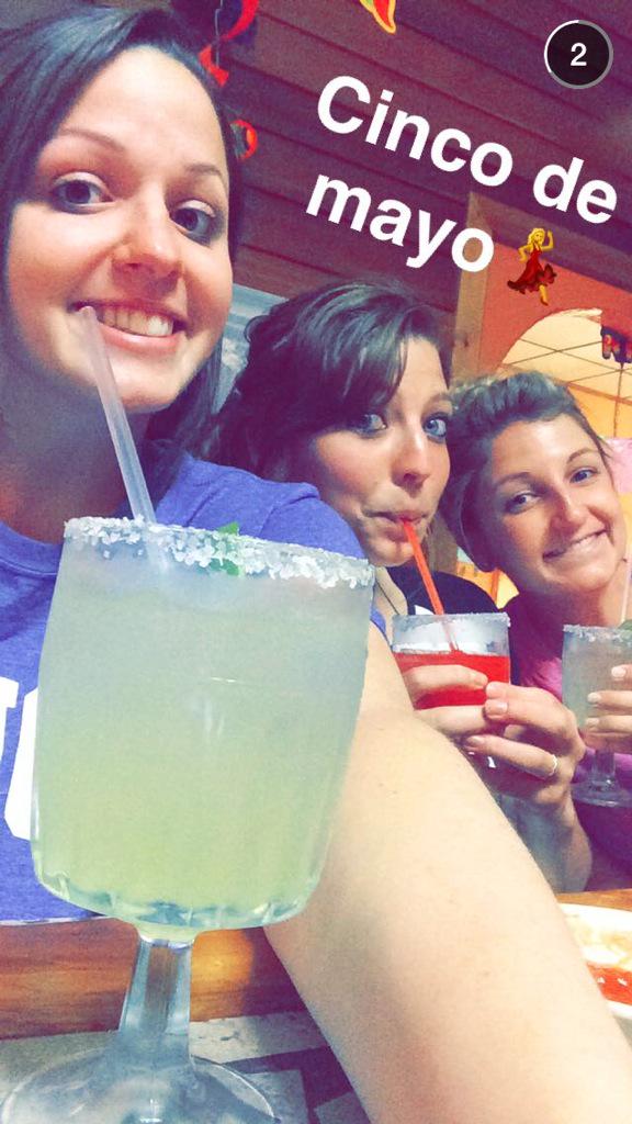 Shannon_April21's tweet photo. Have a pediatrics final in the morning so cheers 🎉 Haha #DPT16 http://t.co/j6YkGnURsO