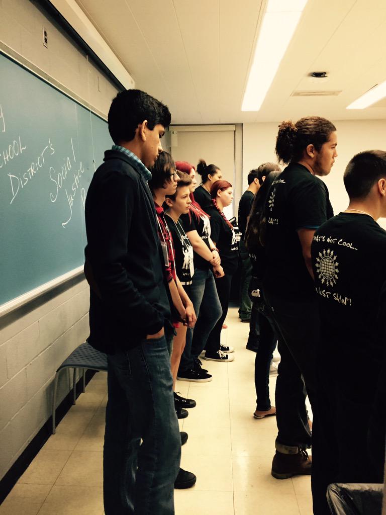 DSheldon1012's tweet photo. @troySJP @tsdthinkers Troy Social Justice performs at Oakland Univ Student Ldrshp Conf http://t.co/MbjTU9qPDE