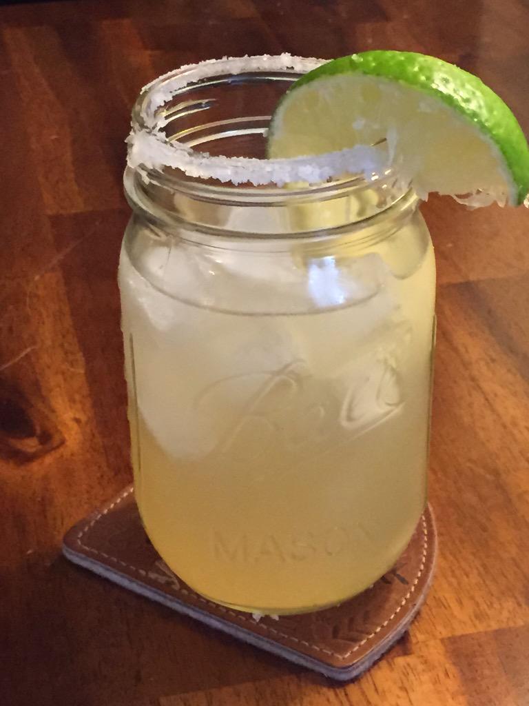 CTMASE's tweet image. A little cinco de Mayo celebration in a mason jar. #30tweets