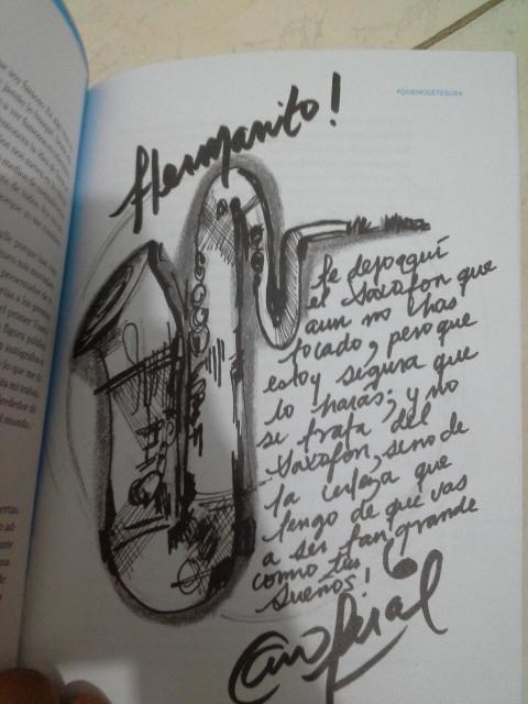 623luisa's tweet photo. te Quedo Bien Por Mi Parte Está Genial #JaramilloGettingATattoo @Juanjaramilloe http://t.co/UZSRpoZoUe