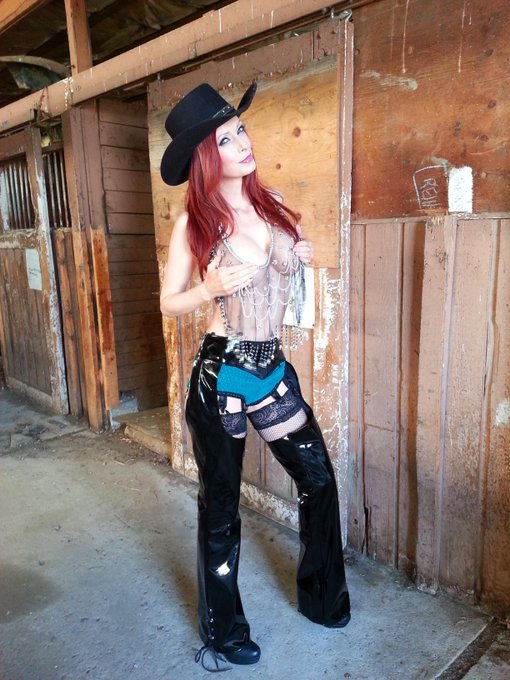 pic time, looking for my cowboy #yyc #tittyTuesday #RT #pvc #cowgirl http://t.co/OuOeHiPf4Q