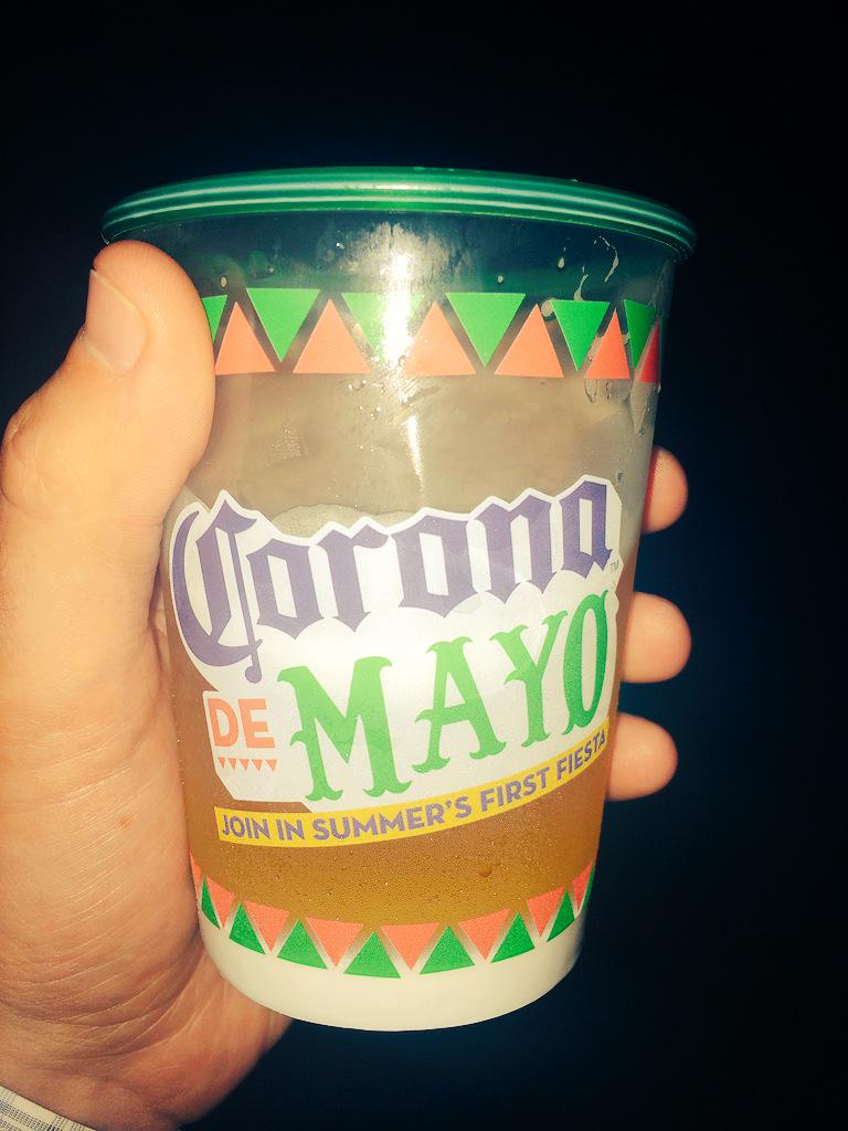 OmahaSquashClub's tweet photo. Cheers to all our squashers! Happy #CincoDeMayo @RyanwithaB @squash_it_major @AndrewPlacek http://t.co/QrM7cDQUVj